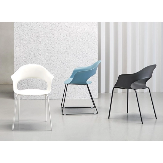 Lady B slitta Sedie in plastica di design Scab 1